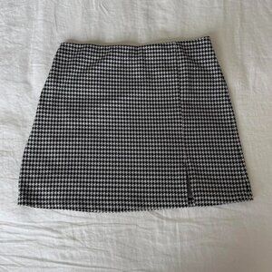 H&M Knit Houndstooth Mini Skirt